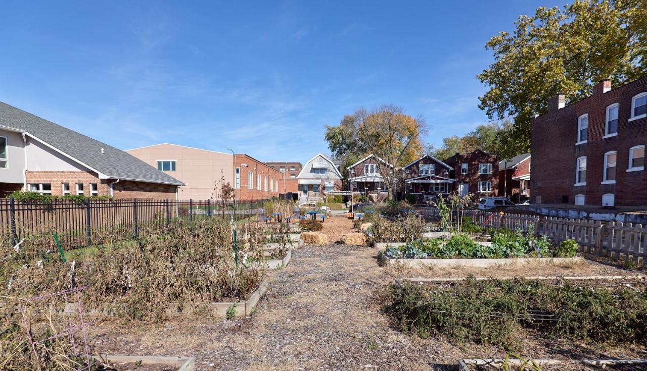 1 Bd Apt Near Forest Park, Science Center & Dining Tower Grove Exterior foto